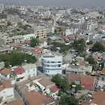 White 11 شقة فندقية لارنكا