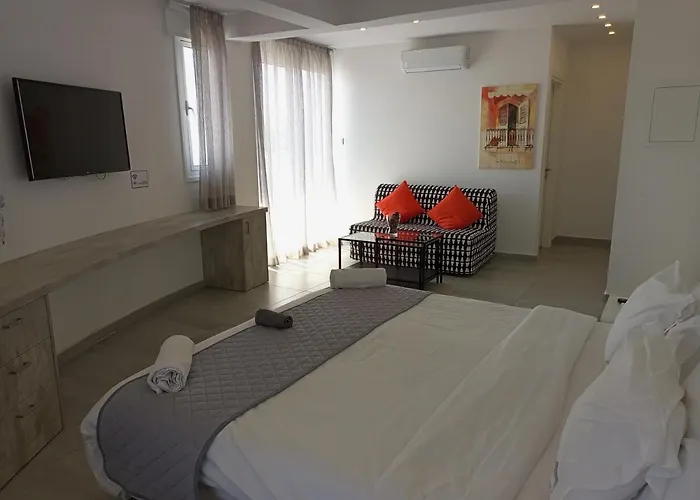 Apartmanhotel White 11 4*