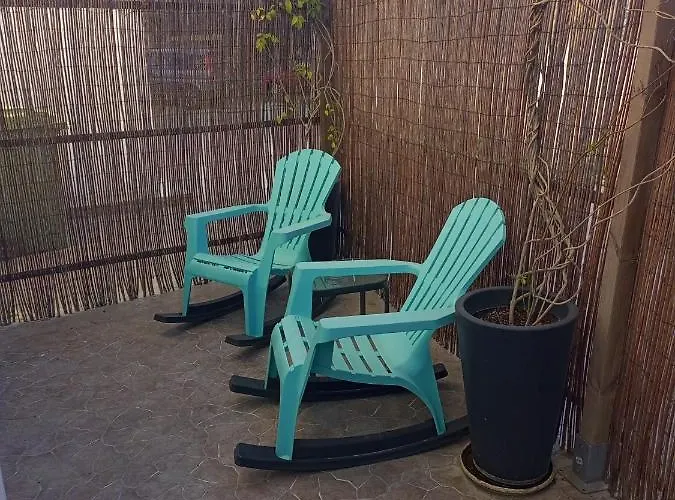 White 11 Aparthotel Larnaca