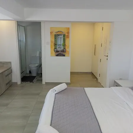 Apart-hotel White 11 Larnaca