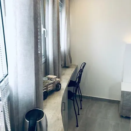 Apart-hotel White 11