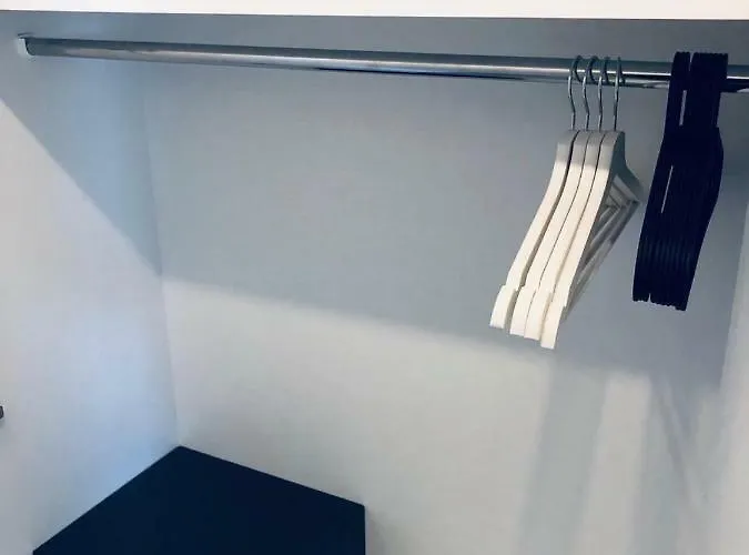 Ξενοδοχείο με διαμερίσματα White 11 Λάρνακα